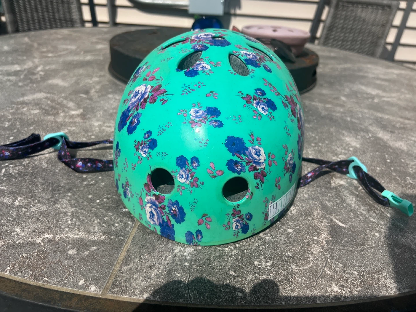 Harper floral teal helmet