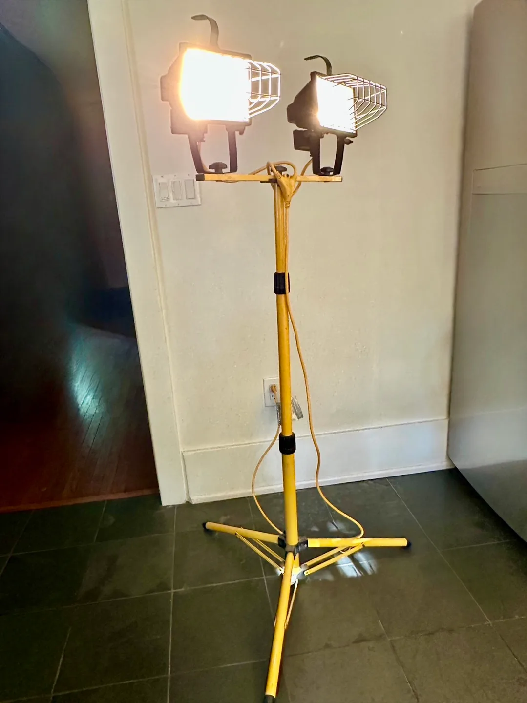 Work Light Stand - 500 Watts Max thumbnail
