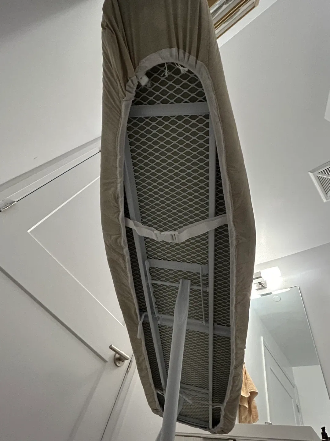 Ironing Board - Beige Cover image indicator(4)