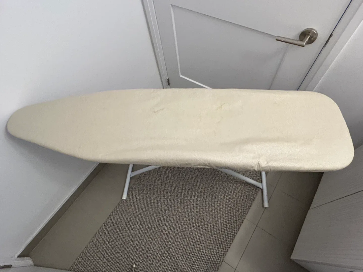 Ironing Board - Beige Cover image indicator(2)