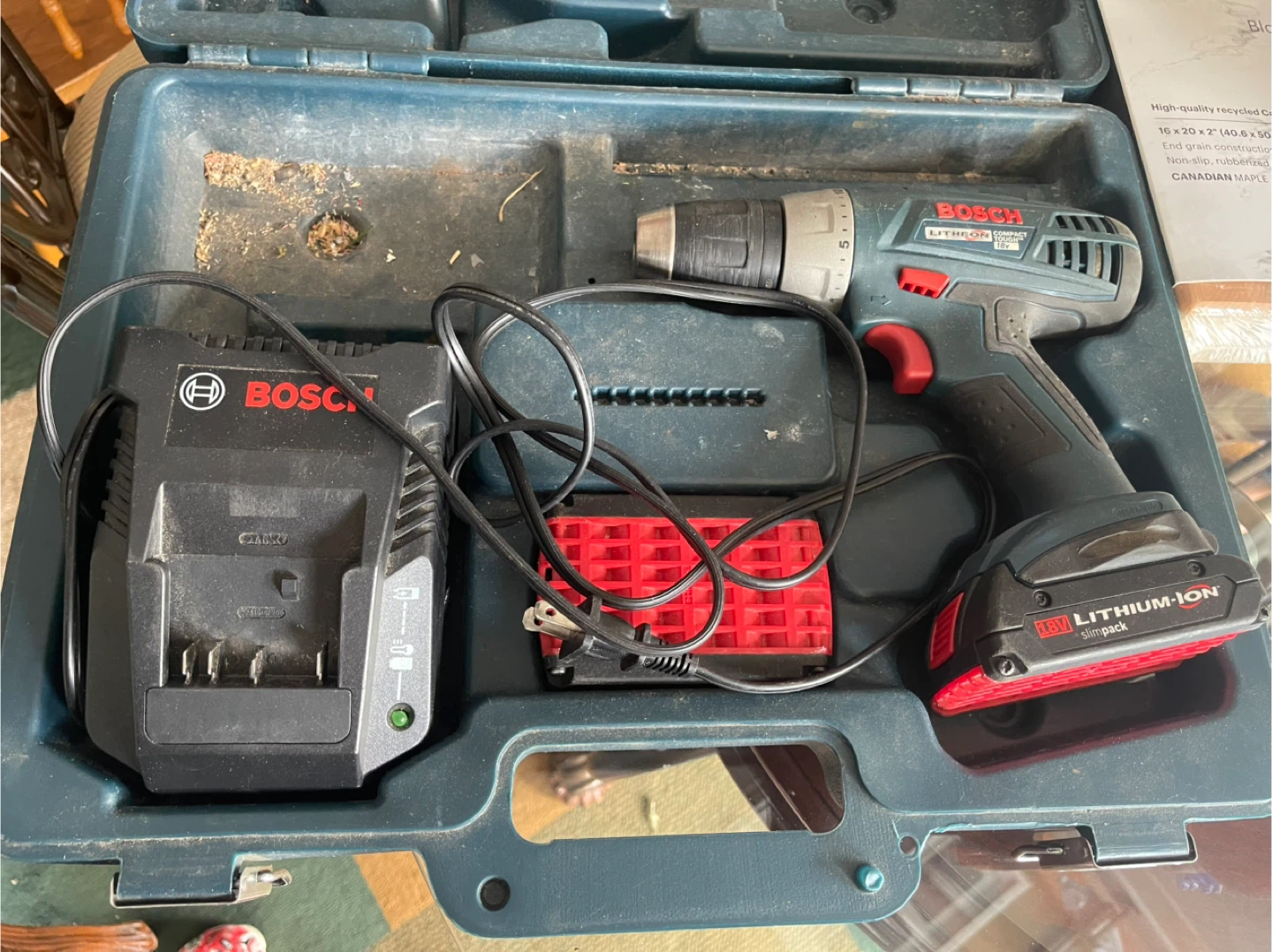 Bosch Cordless Drill Kit with Case (not working) - photo 2