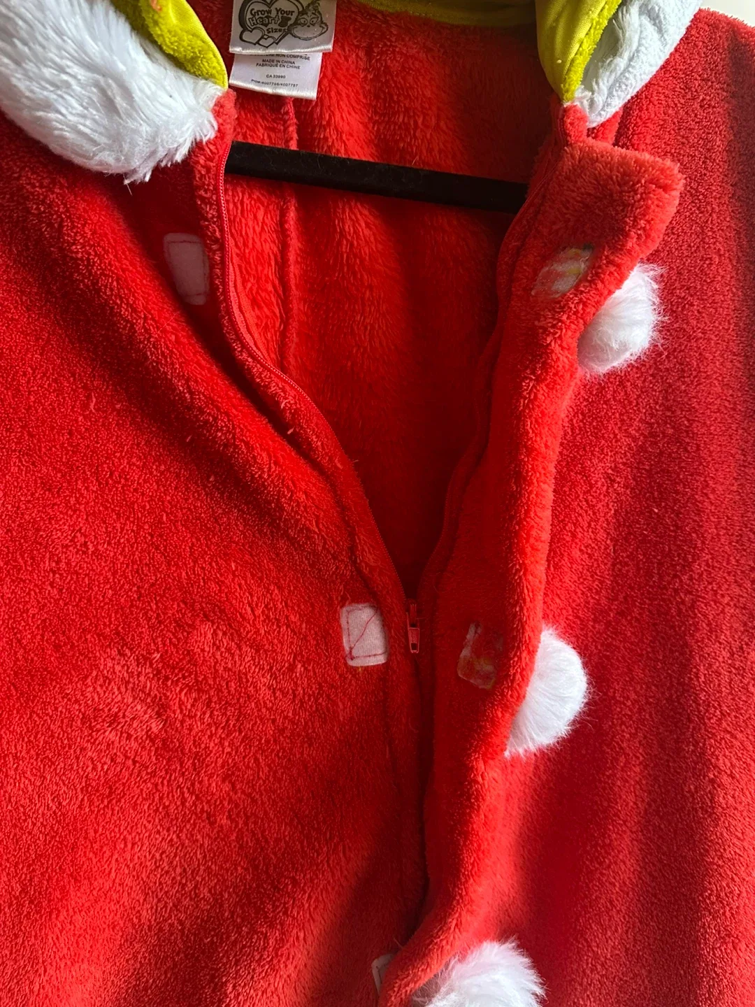 Grinch Onesie - Size L/G (14-16) image indicator(4)