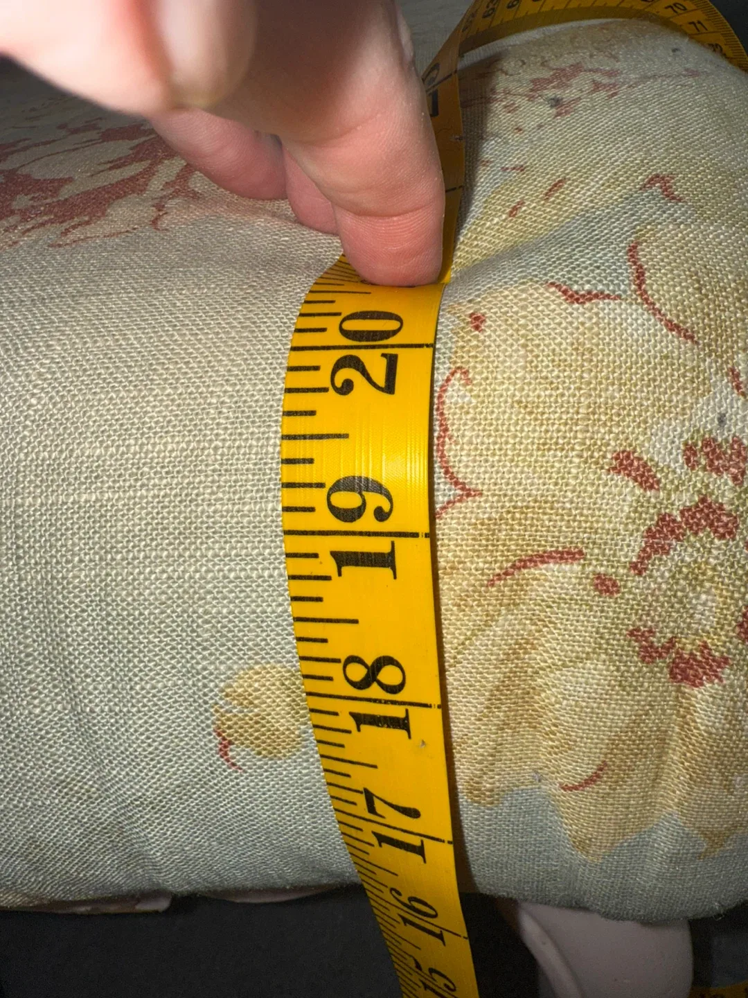 Large upholstered bench image indicator(4)