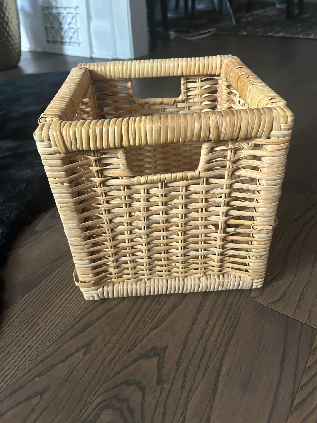 Wicker Storage Basket !