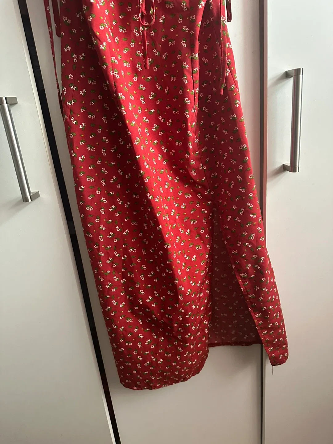 Red Floral Dress image indicator(3)