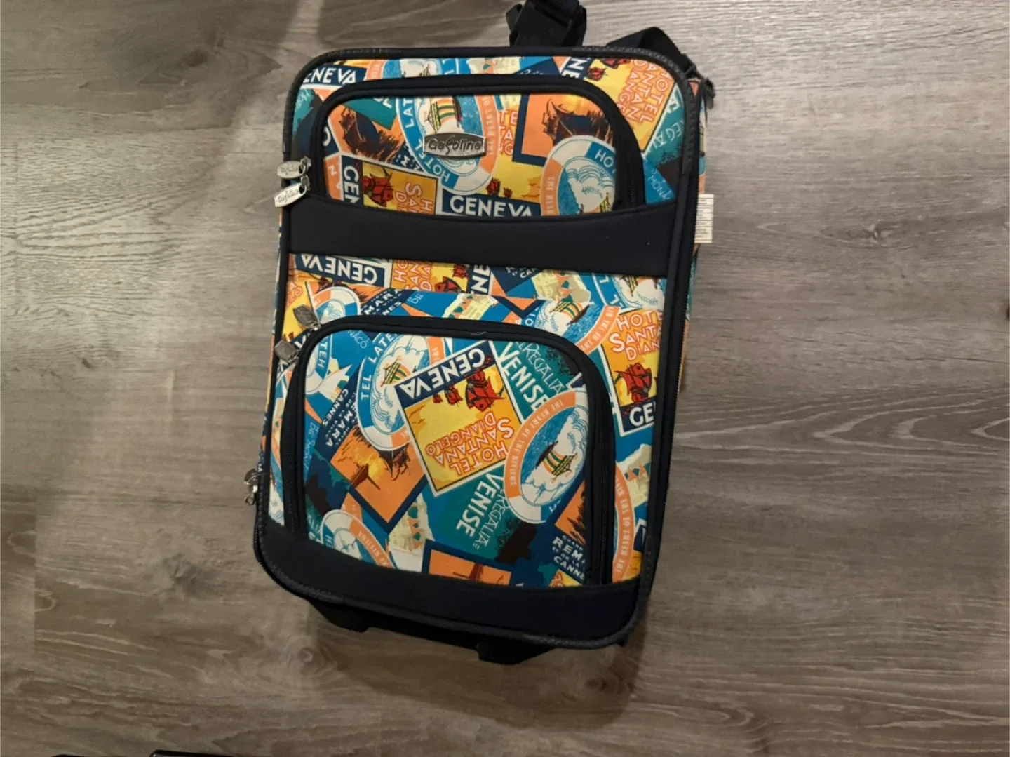 Gasoline Rolling Suitcase