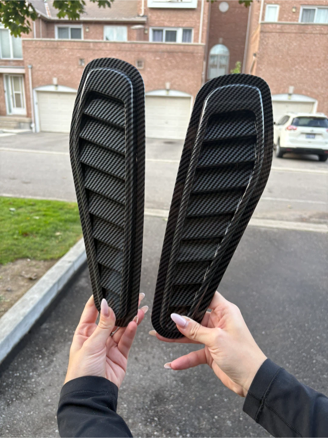 Carbon Fiber Car Hood Vents - Pair - photo 2