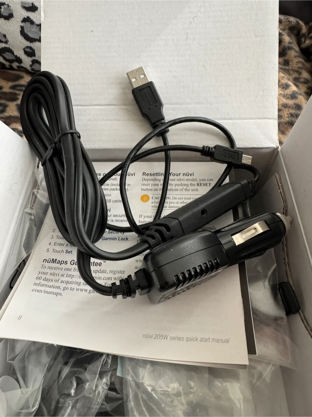 Garmin nüvi 265WT GPS Navigation System image indicator(3)