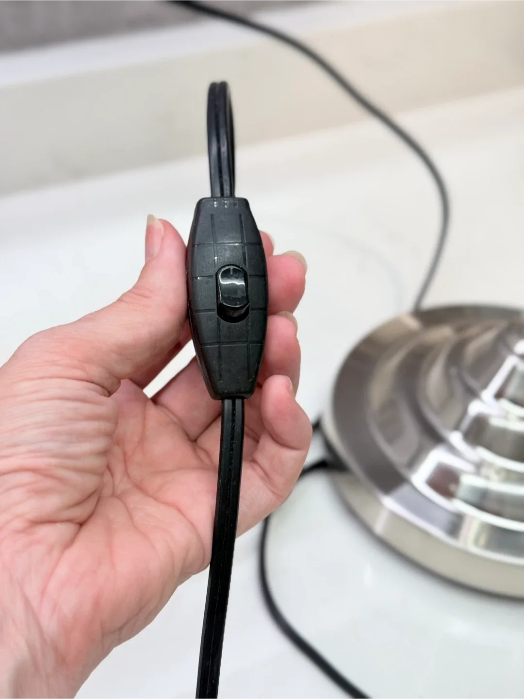 IKEA Silver Adjustable Desk Lamp image indicator(9)