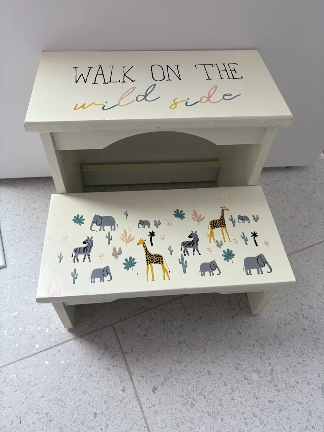 Kids Step Stool thumbnail