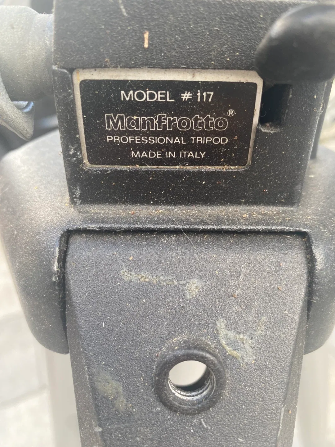 Manfrotto Professional Tripod Model #117 image indicator(4)