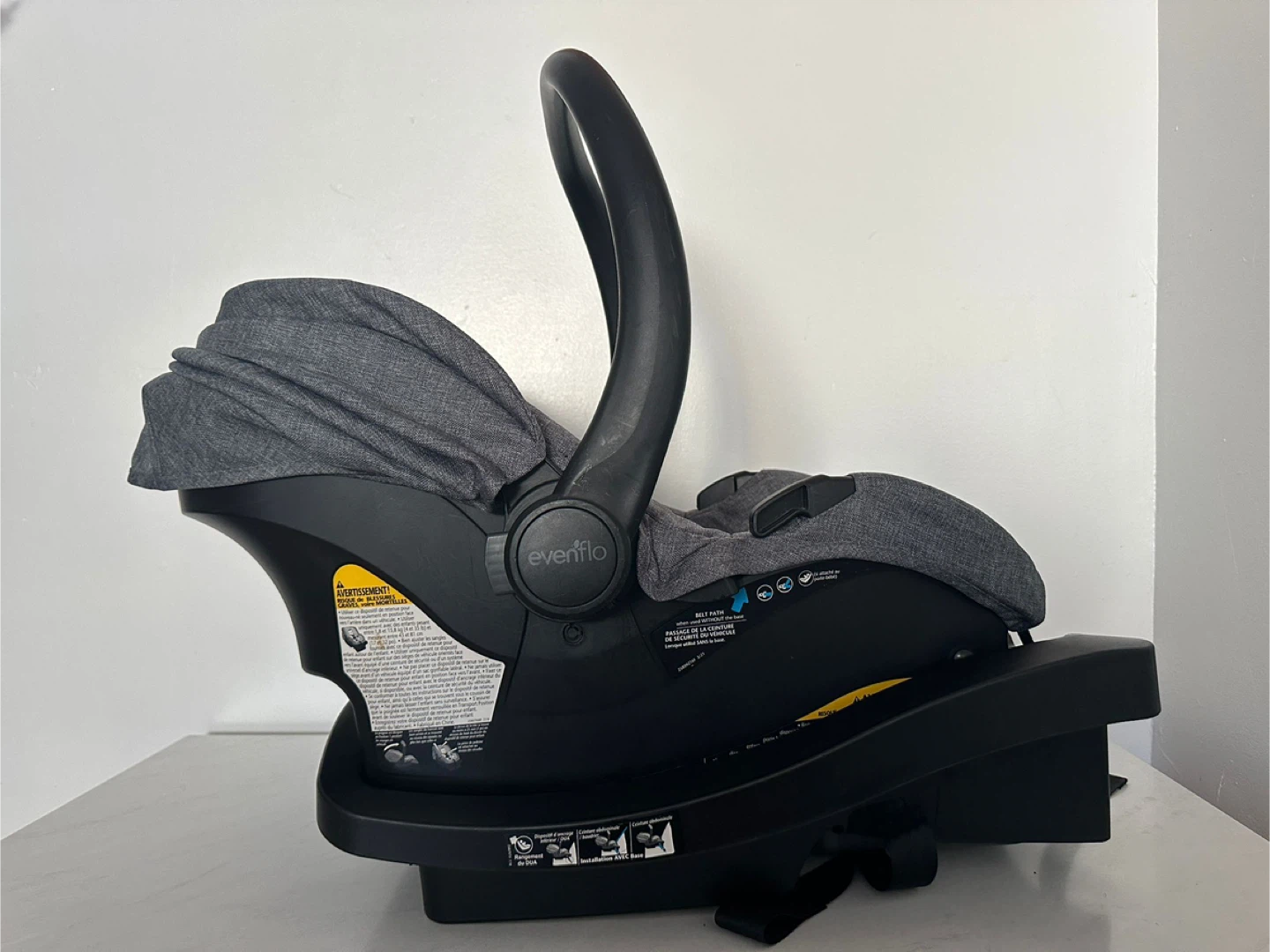 Evenflo Infant Car Seat - photo 2
