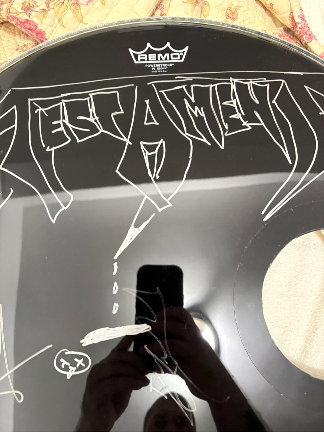 Remo Drumhead Signed by Testament - photo 5