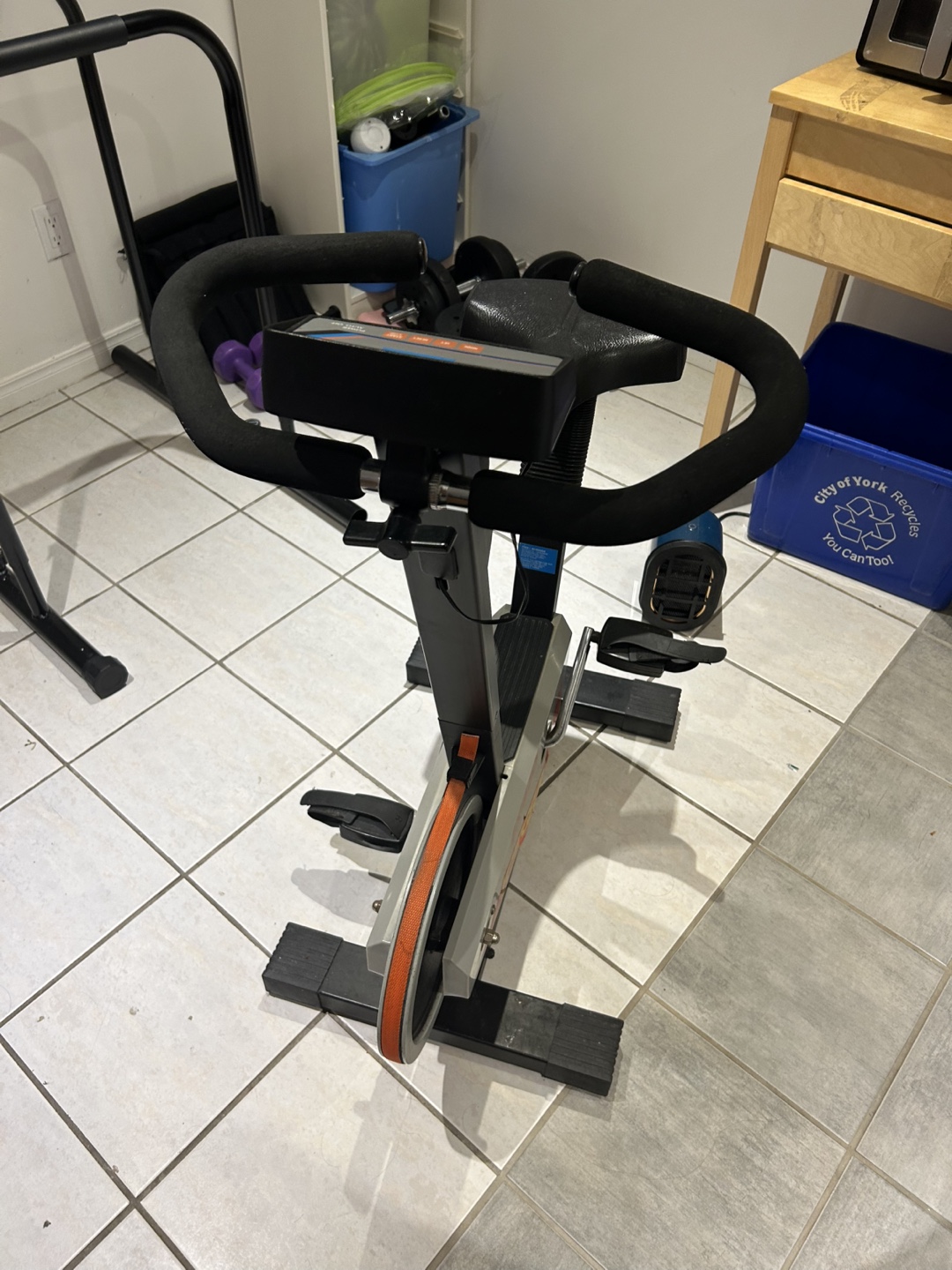 Voyageur EX-450 Exercise Bike - photo 2