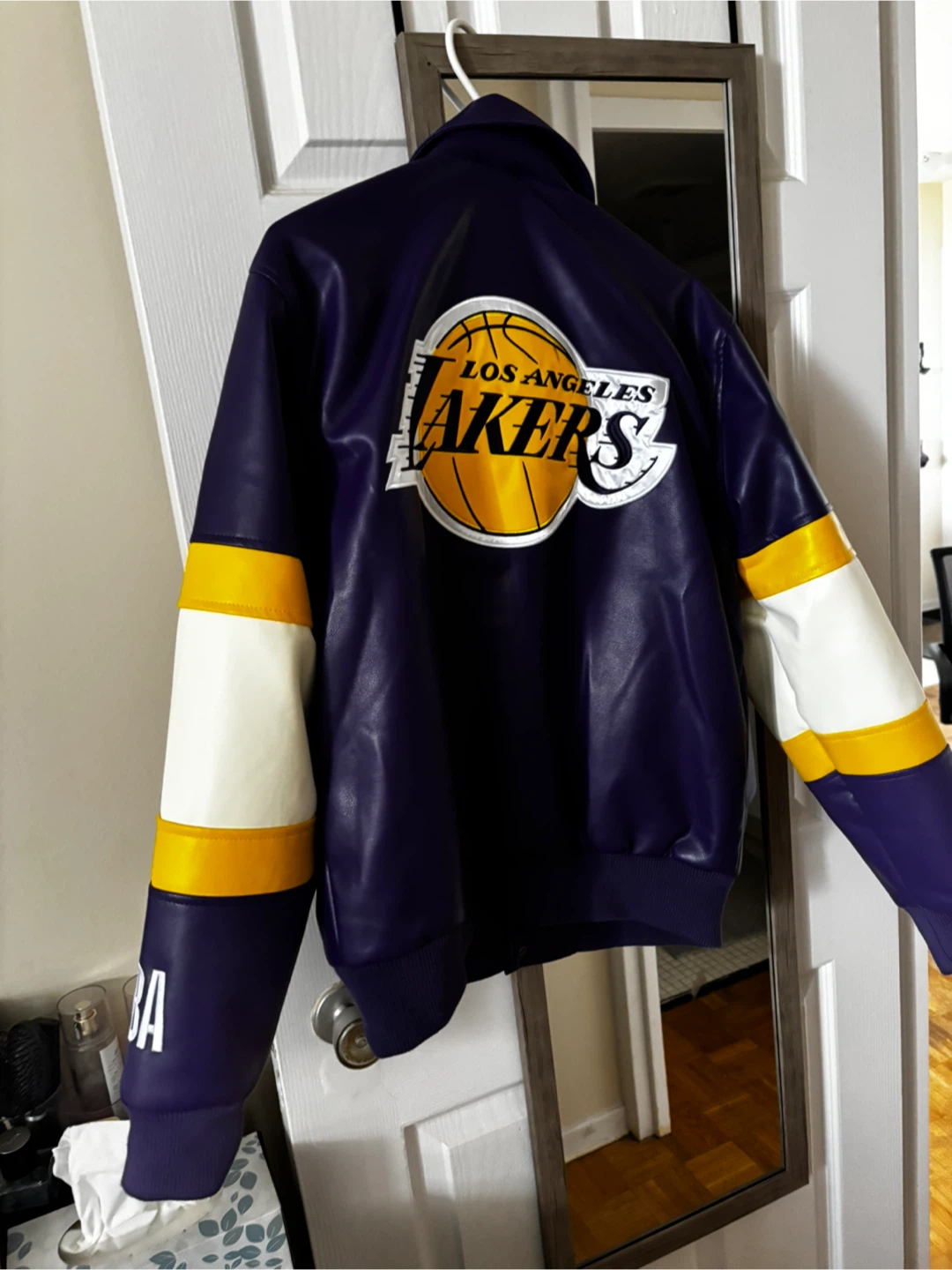 NBA Lakers Purple Leather Jacket - Size M - photo 3