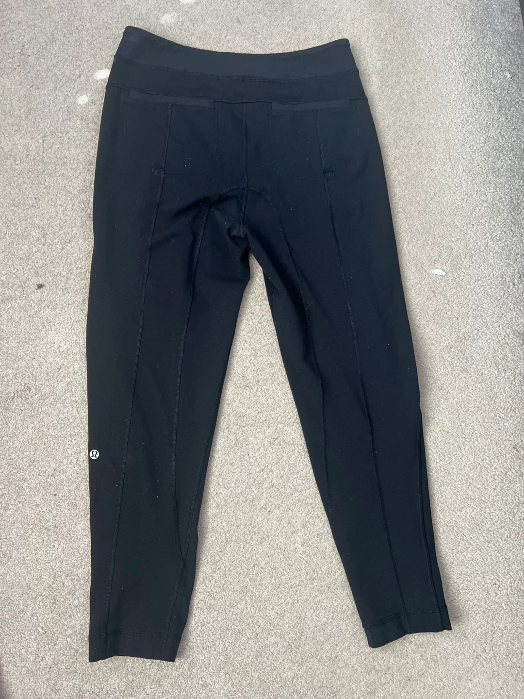 Lululemon Black Pants Size 6 - photo 2