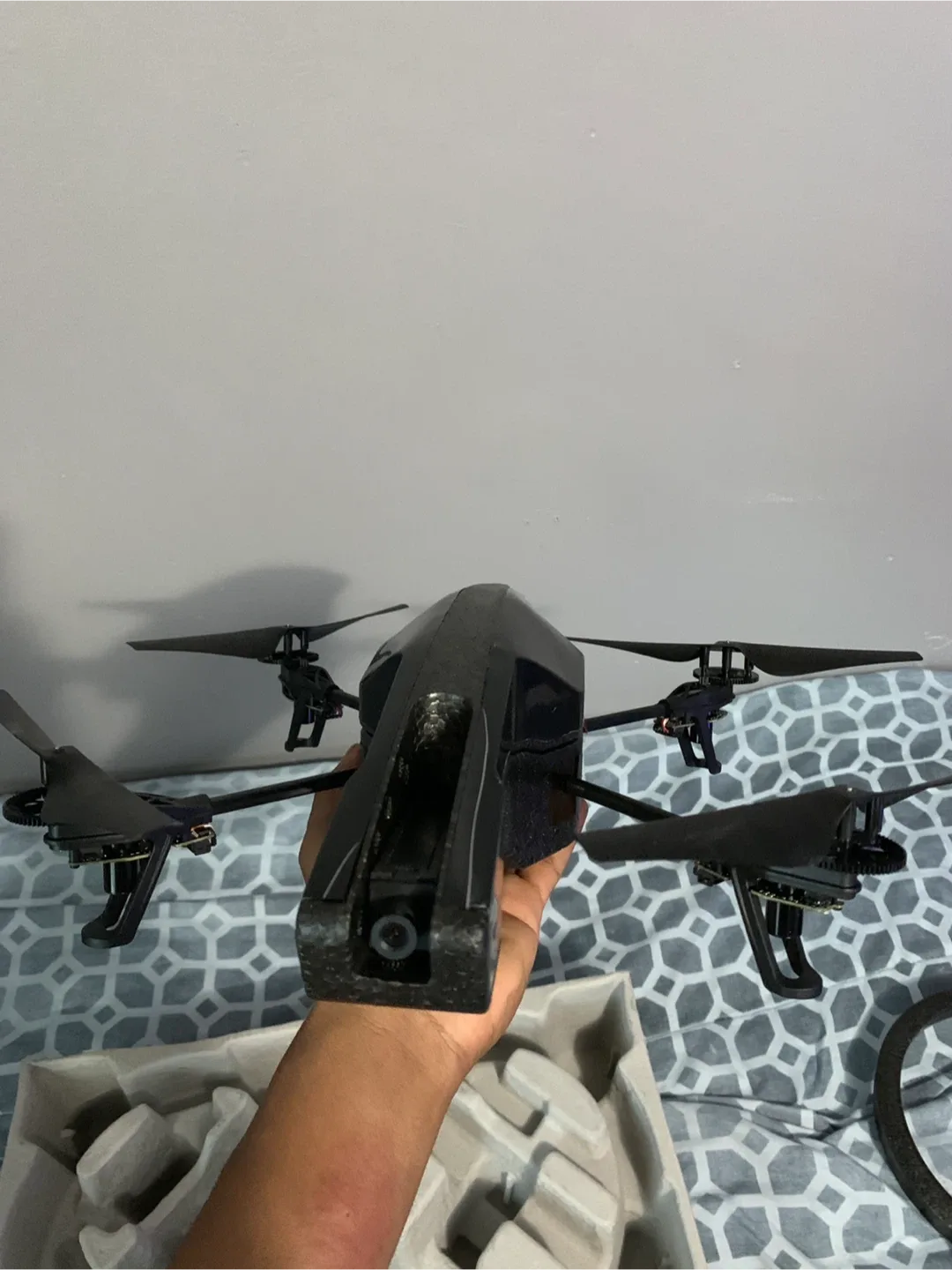 Parrot AR.Drone 2.0 Power Edition thumbnail