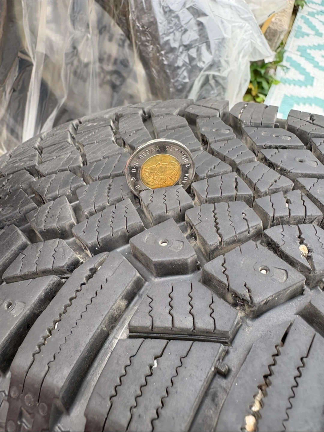 Set of 4 Continental IceContact 215/55R17 Winter Tires - photo 4
