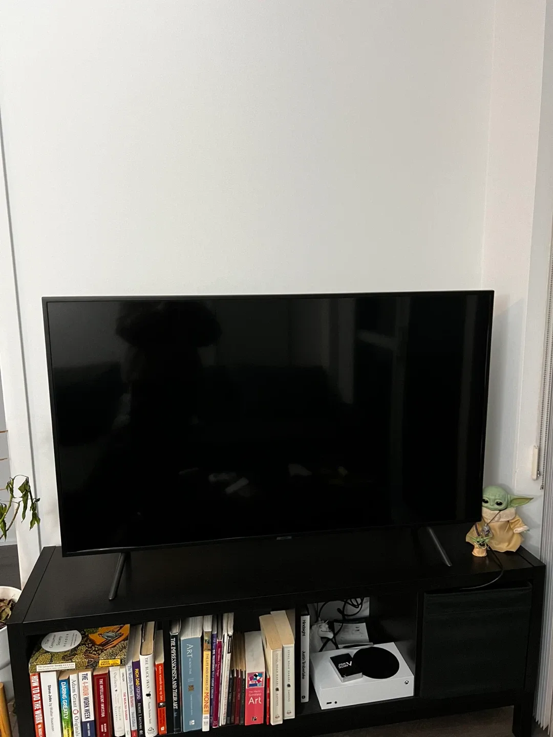Samsung Smart TV 55” 7 Series thumbnail
