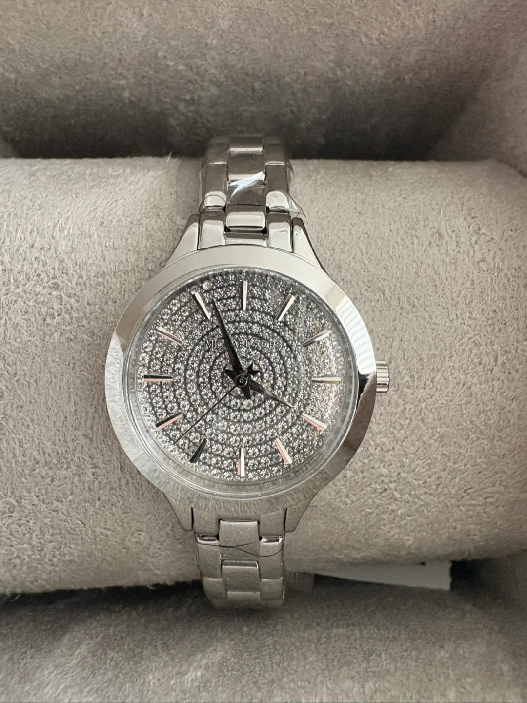 Michael Kors MK6188 Silver Watch - New! image indicator(2)