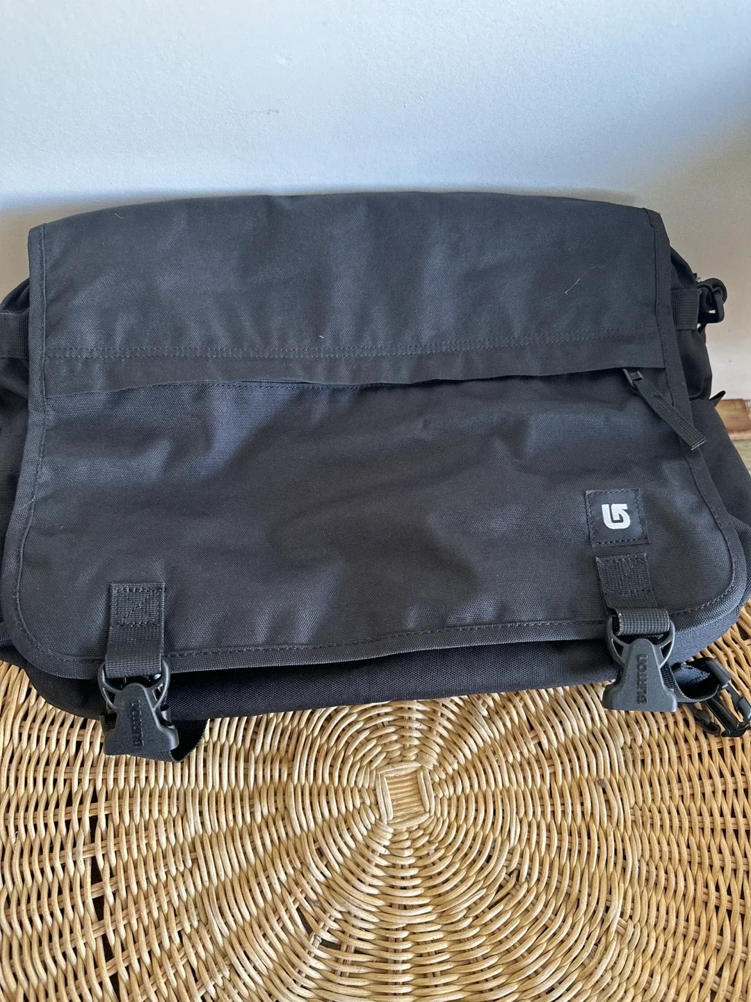 Burton Messenger Bag - Black thumbnail