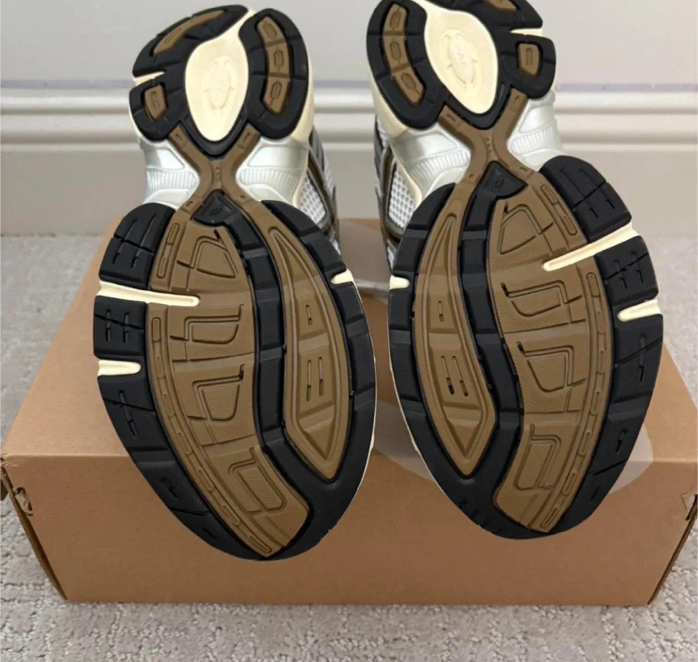 Asics Gel 1130 Clay Canyon Sneakers – All Sizes image indicator(2)