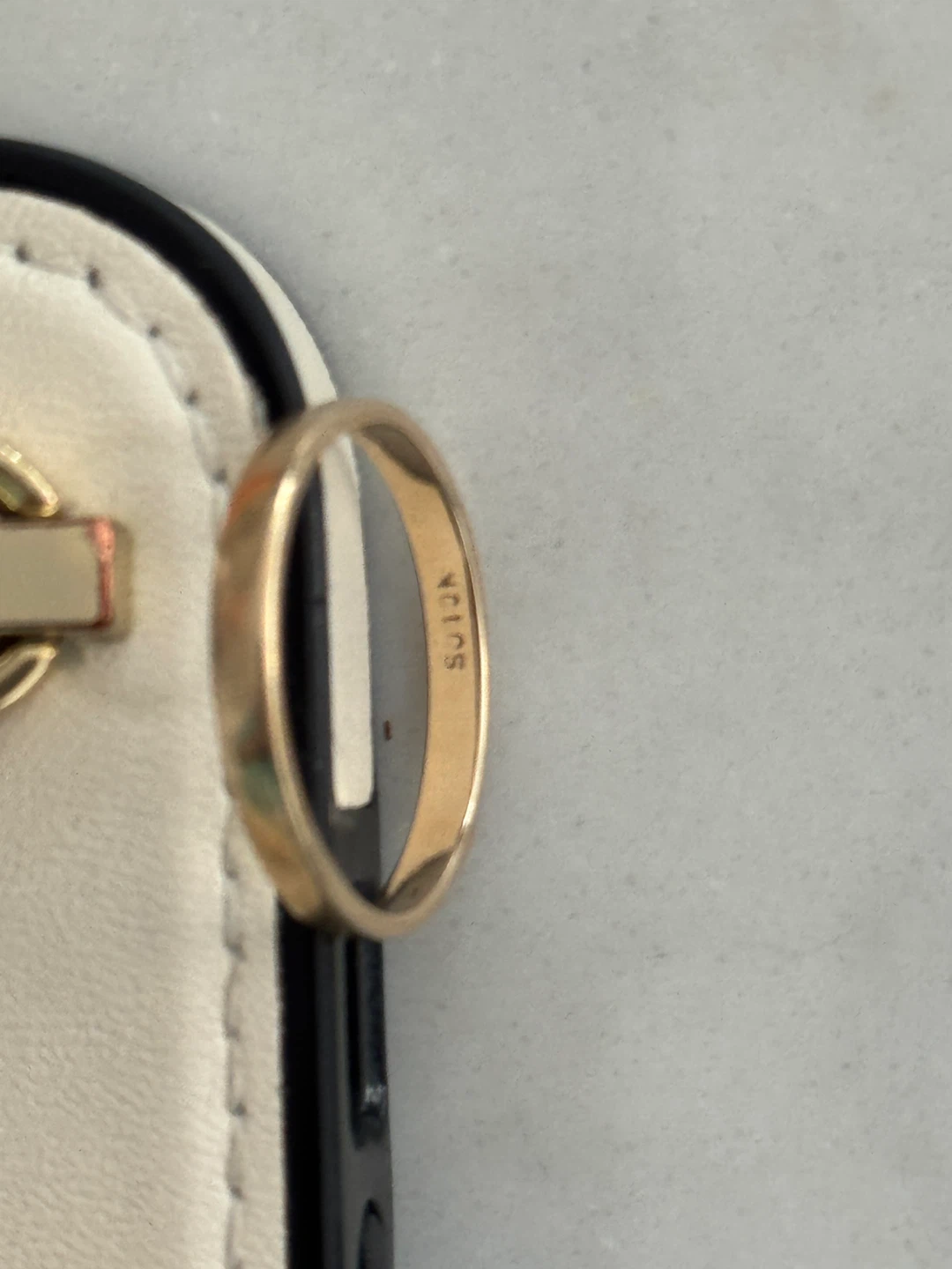 Gold Ring - photo 3