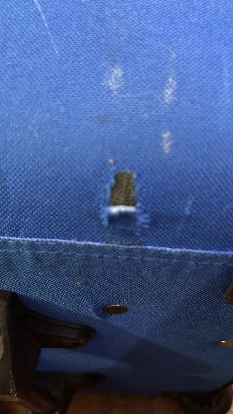 Travel Select Blue Suitcase image indicator(7)