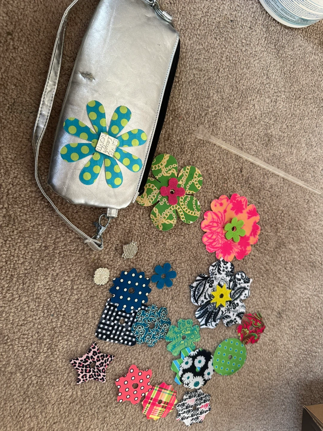 Silver Flower Purse with Handmade Flower Embellishments - photo 2