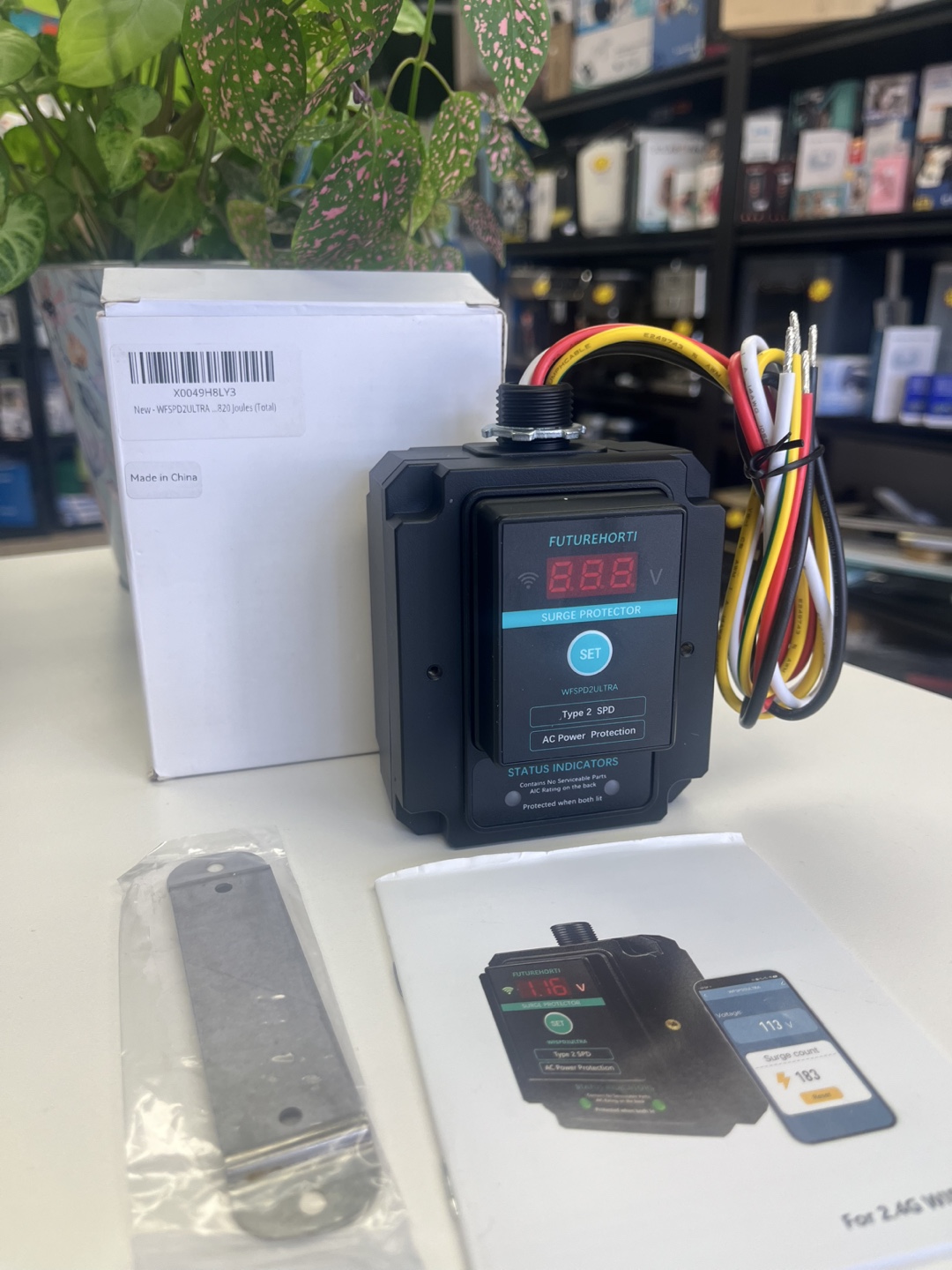 FutureHorti SPD2ULTRA Surge Protector - New in Box! - photo 4