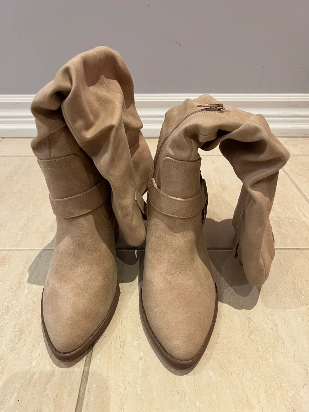 Beige Heeled Boots thumbnail