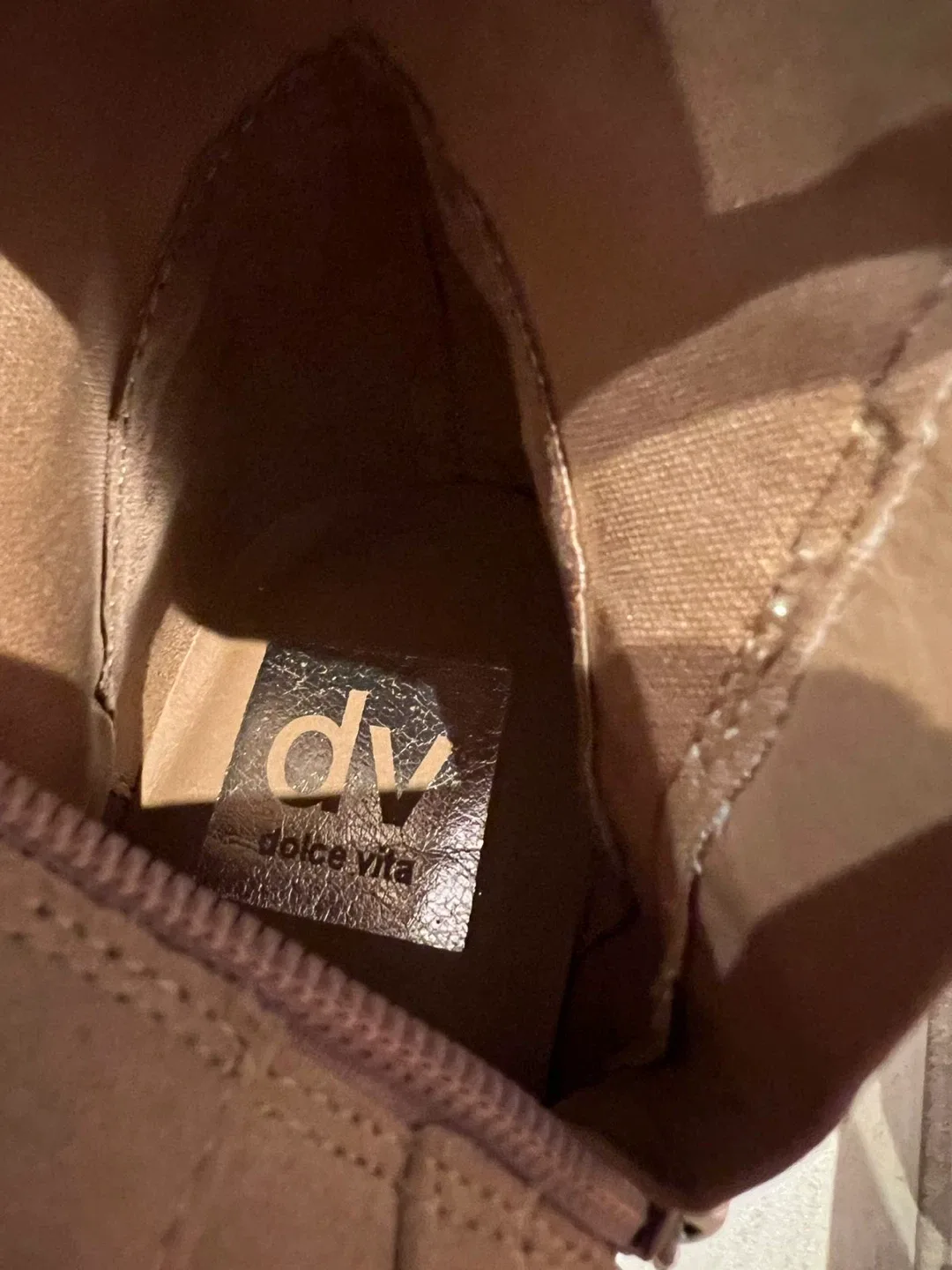 Beige Heeled Boots image indicator(7)