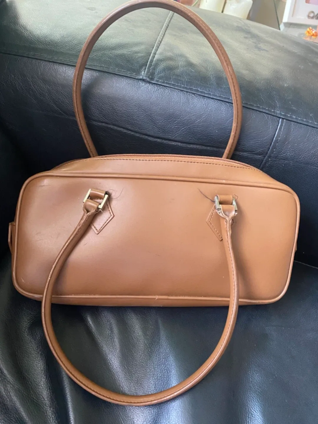 Jacob Brown Leather Handbag image indicator(3)