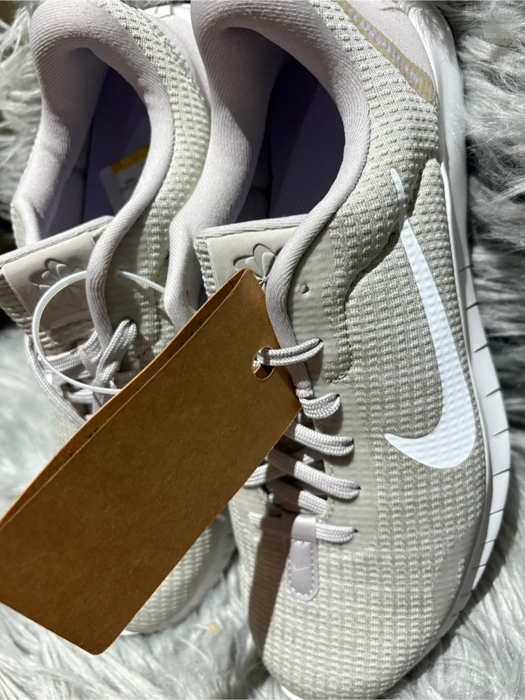 Nike Flex Experience RN 12 Gray, Size 8.5 image indicator(2)