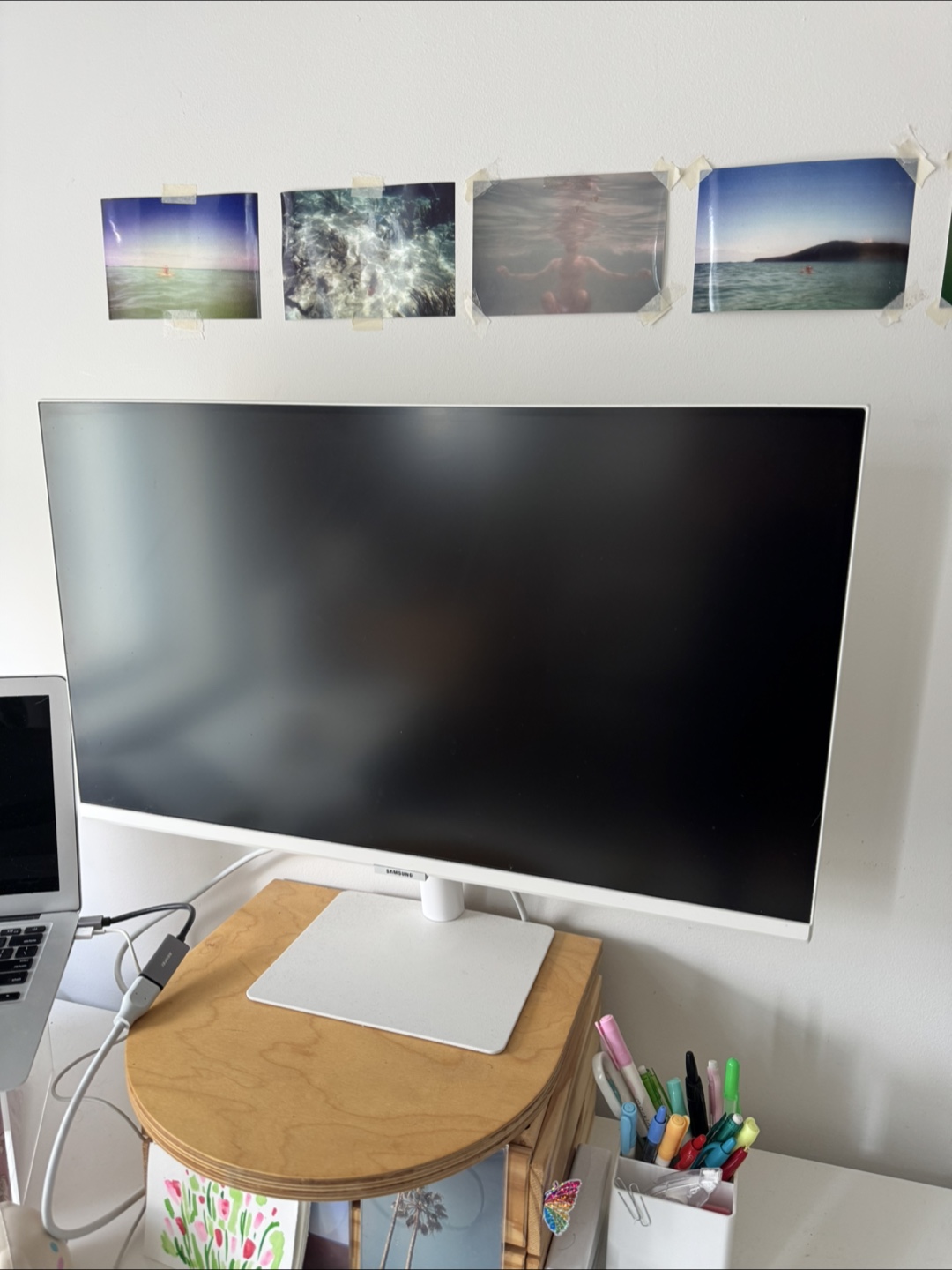 Samsung White Monitor - photo 4
