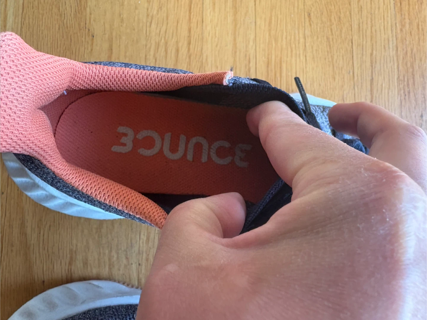 Adidas Bounce Running Shoes - US Size 7 - photo 5