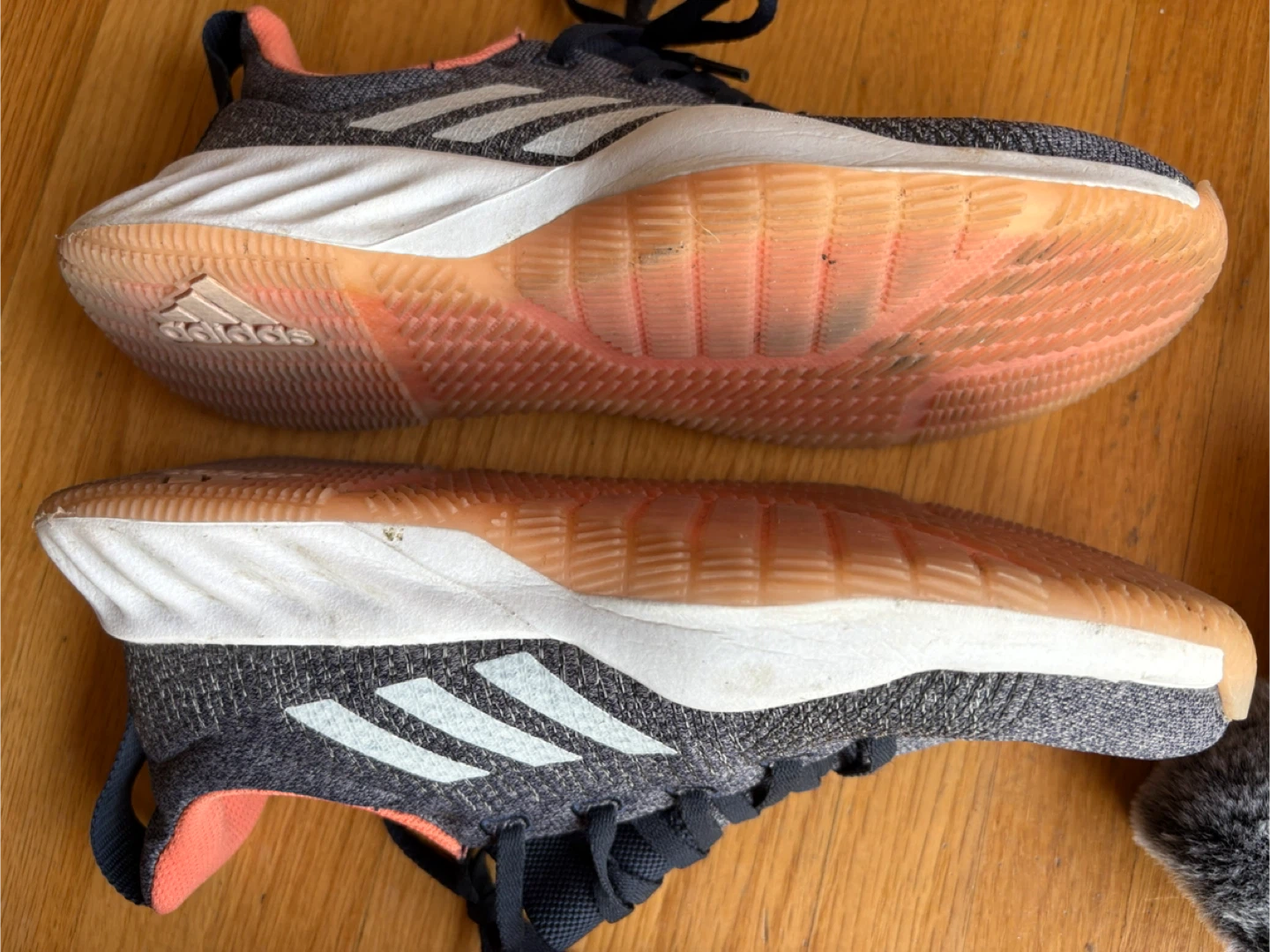 Adidas Bounce Running Shoes - US Size 7 - photo 3