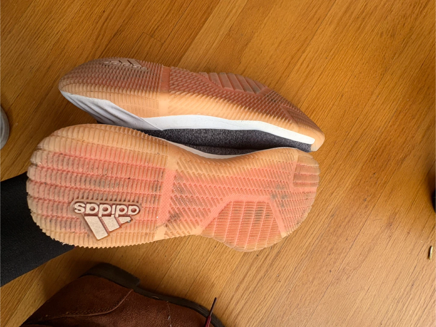 Adidas Bounce Running Shoes - US Size 7 - photo 2