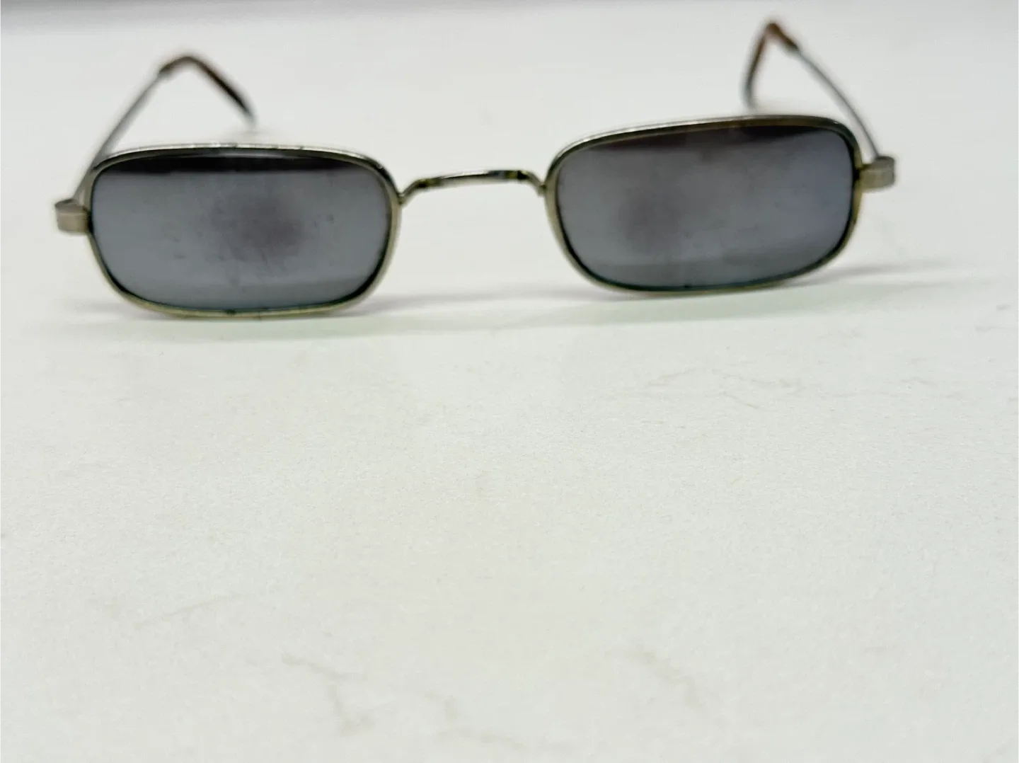 Silver Frame Sunglasses image indicator(3)
