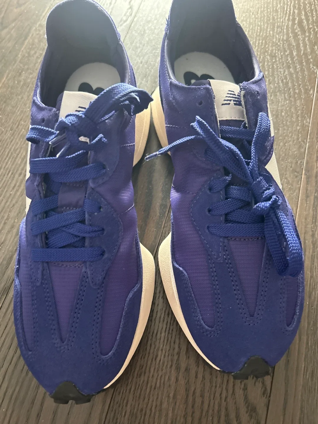 New Balance 327 Purple Sneakers image indicator(3)