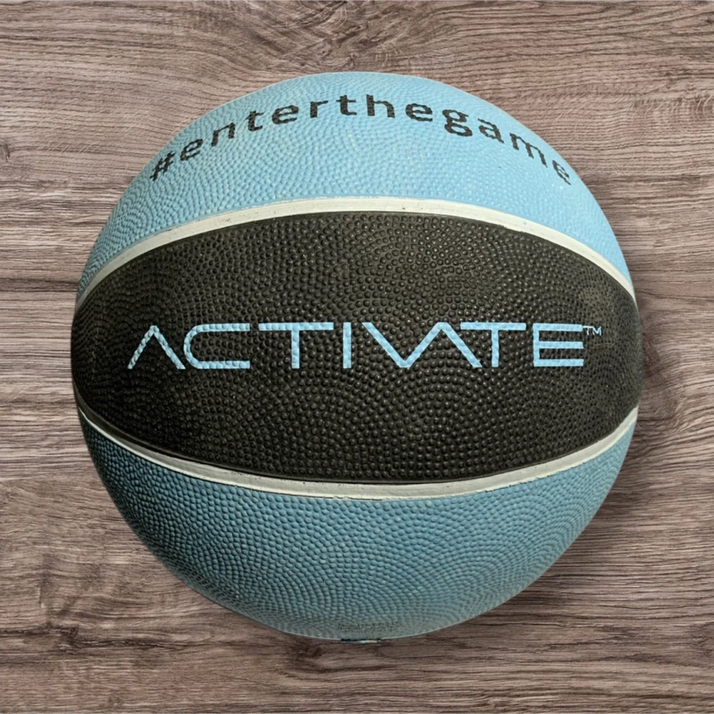 Indoor/outdoor basketball thumbnail