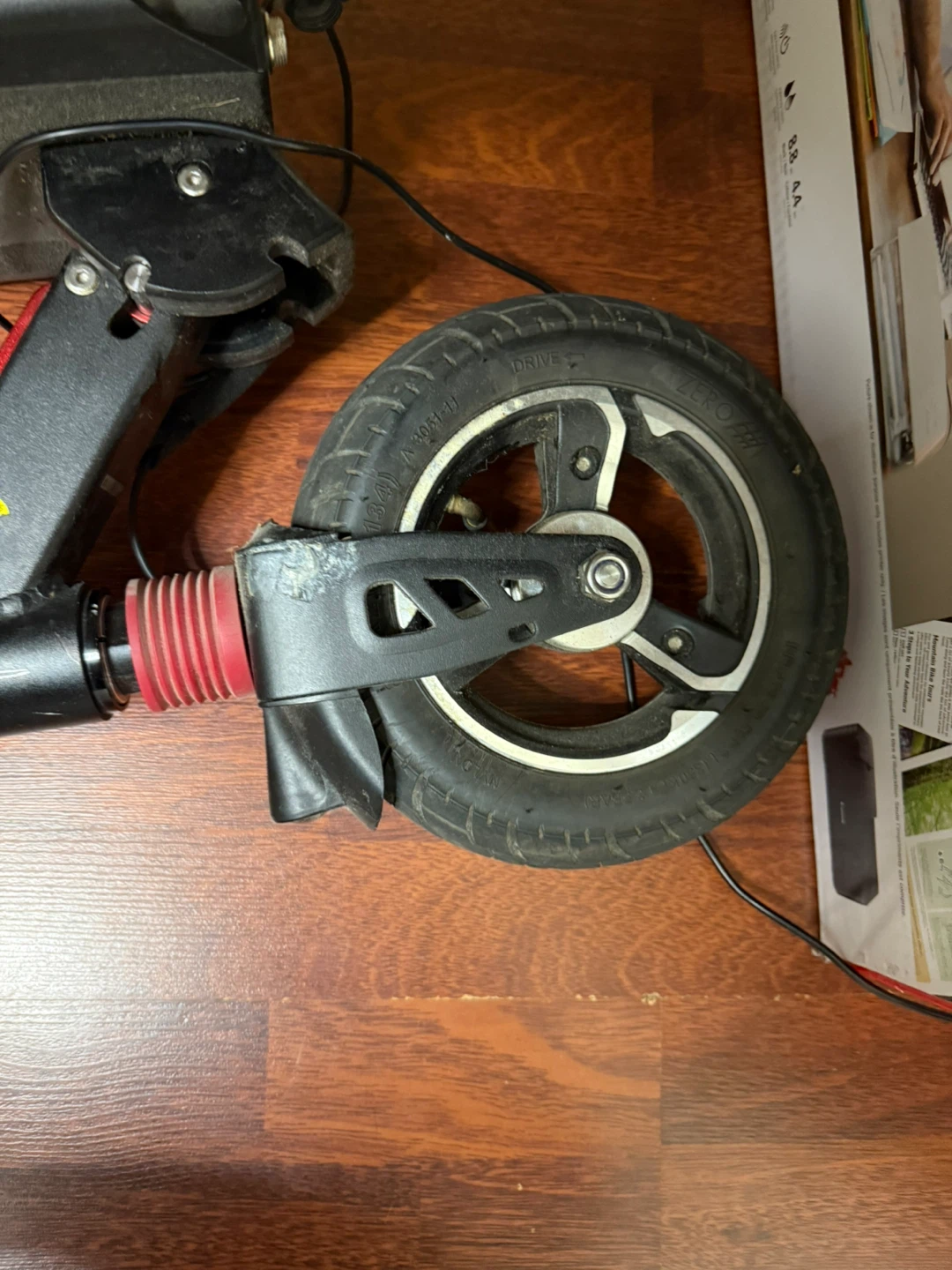 PLUG Electric Scooter - photo 3