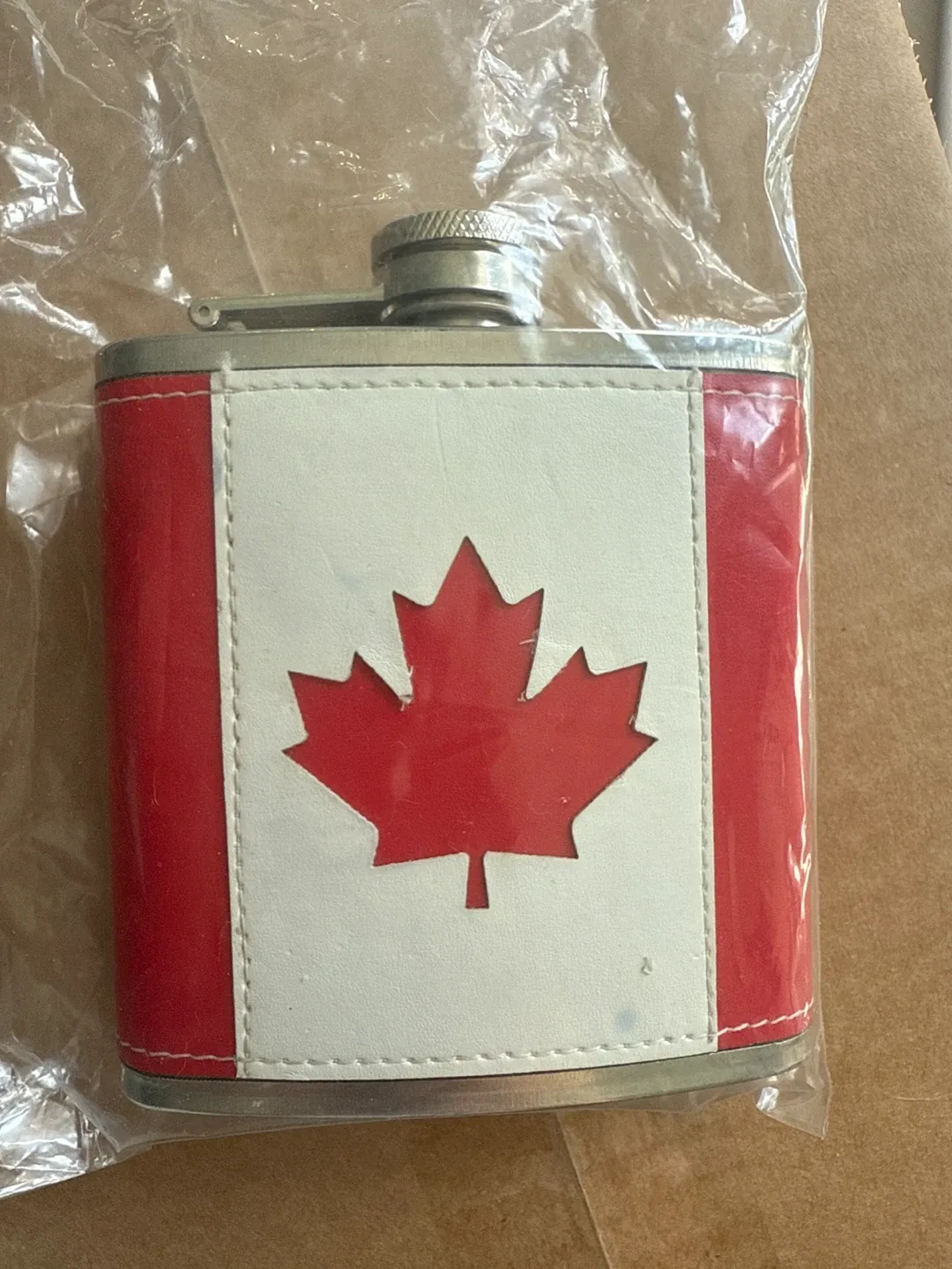 Canadian Flag Flask, unused thumbnail