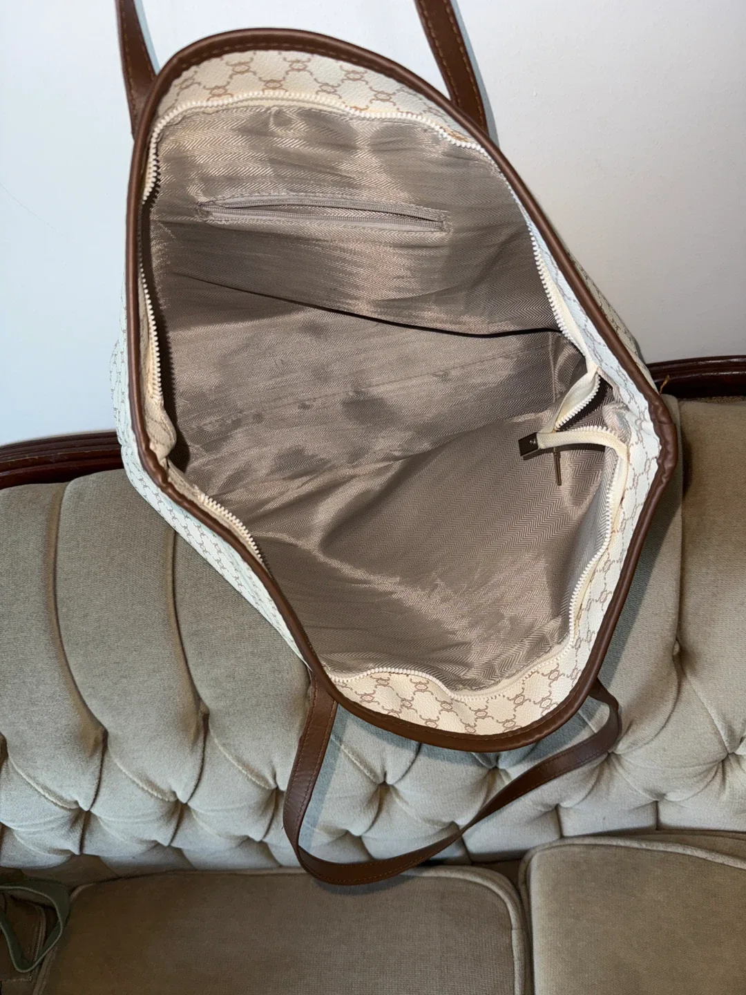 Patterned Tote Bag - Beige and Brown image indicator(2)