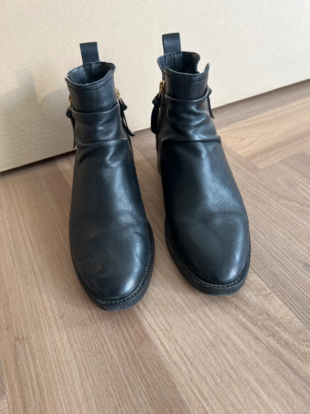 Cole Haan Grand.36Ø Black Leather Ankle Boots image indicator(2)