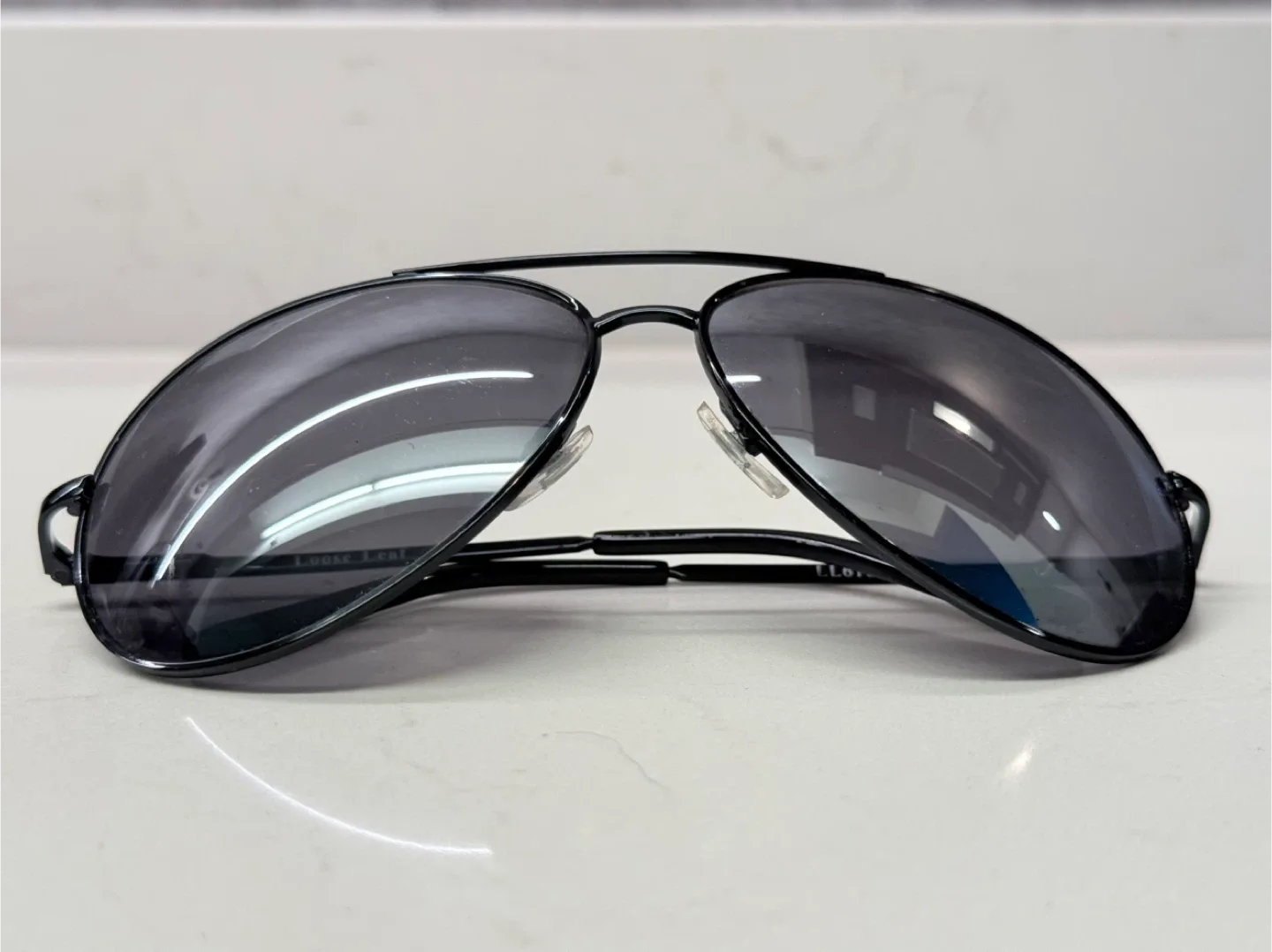Aviator Sunglasses - Black image indicator(2)