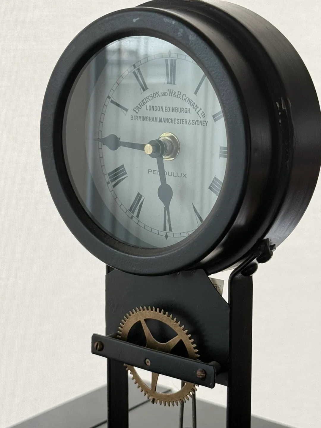 Pendulux Table Clock image indicator(3)