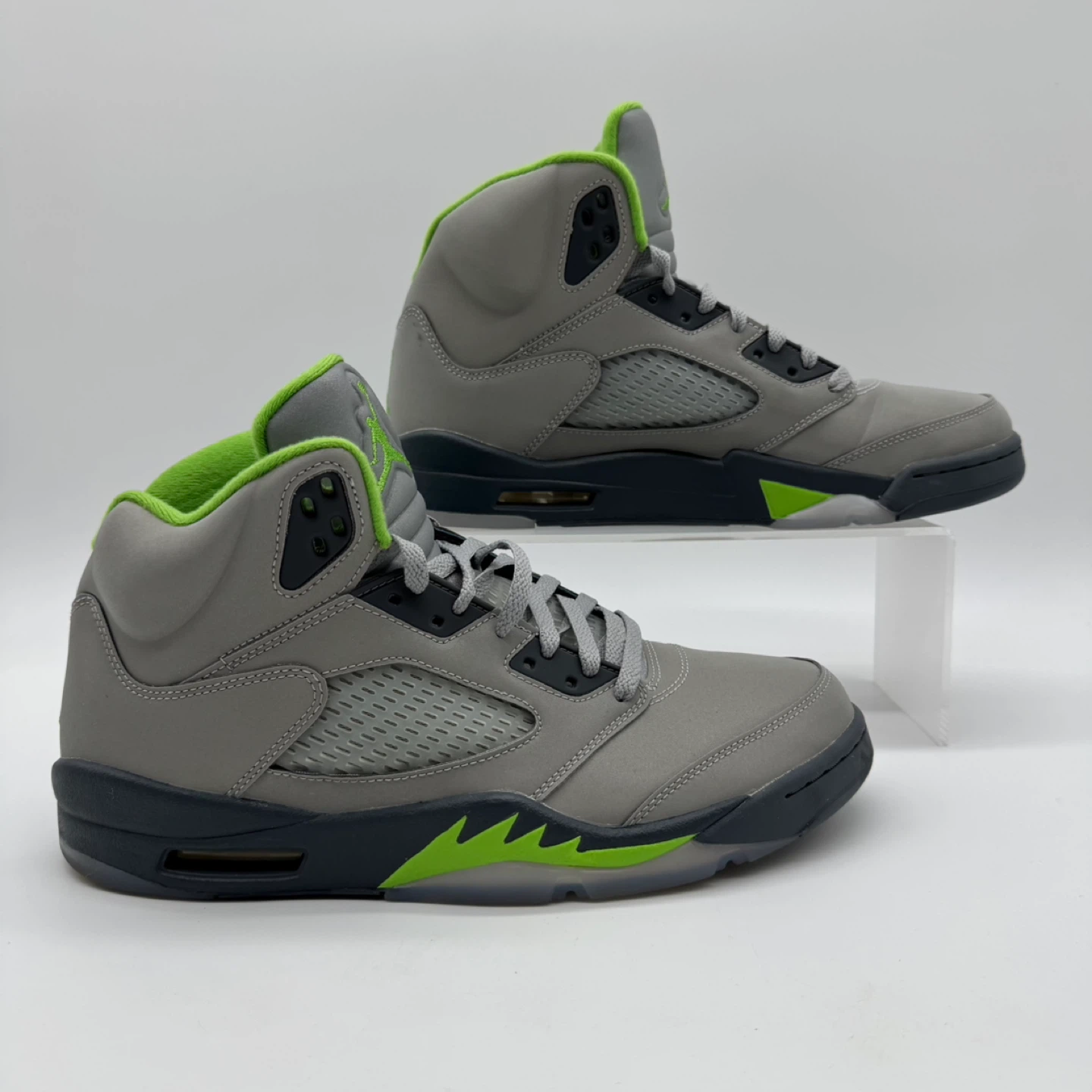 Air Jordan 5 Retro “Green Bean” – Size US 11 (Like New, No Box) - photo 5