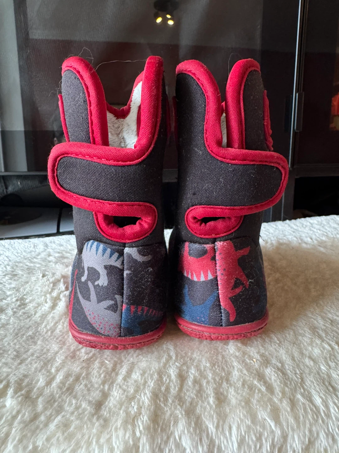 Bogs size 6 (toddler) rain boots - photo 3