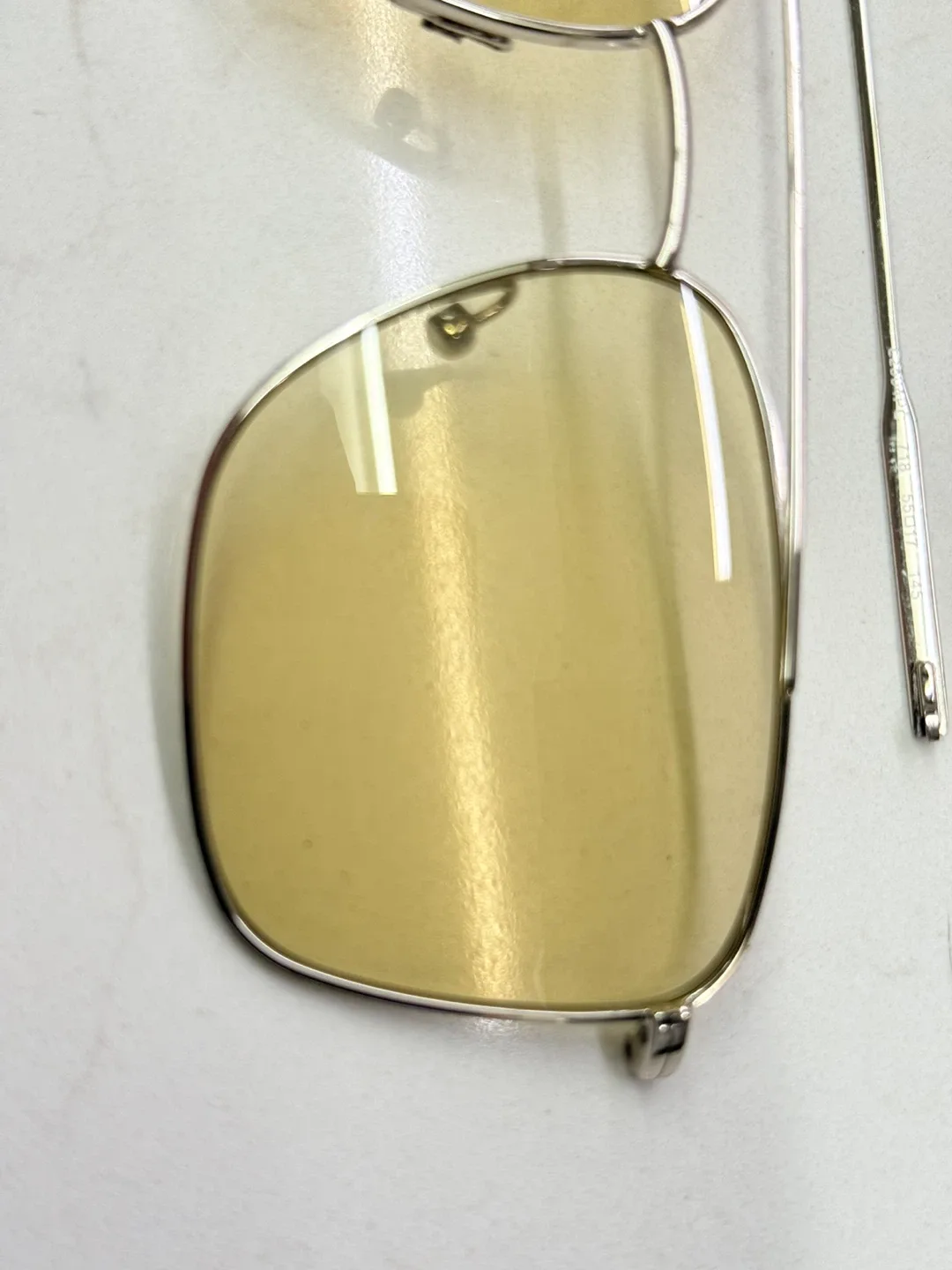 Lacoste L930SPC 718 Sunglass Lenses -new image indicator(2)